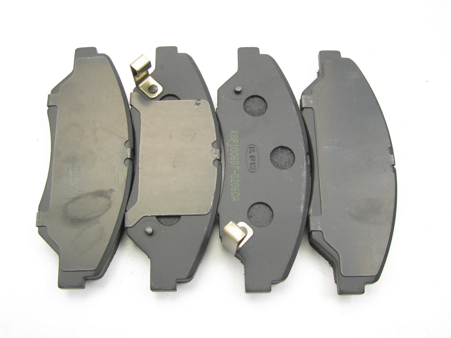 NEW - OEM 0K0453323Z Front Disc Brake Pads For 1998-2002 Kia Sportage