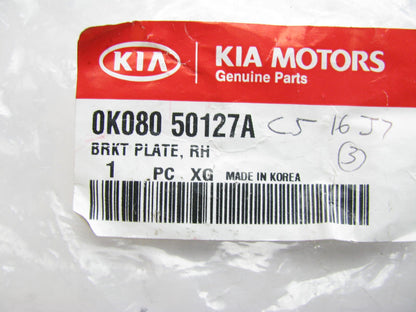 New FRONT Bumper Cover RIGHT Side Mounting Bracket OEM For 98-02 Kia Sportage