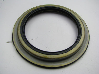 New OEM Front Outer Wheel Seal For 95-02 Kia Sportage 0K08133067