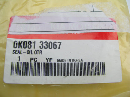 New OEM Front Outer Wheel Seal For 95-02 Kia Sportage 0K08133067