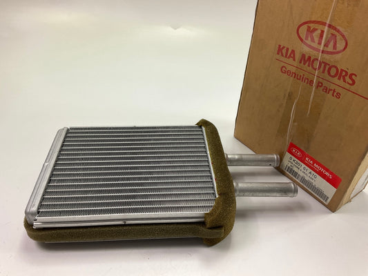 NEW GENUINE Heater Core OEM For 1994-2001 Kia Sephia, 00-04 Spectra 0K20161A10