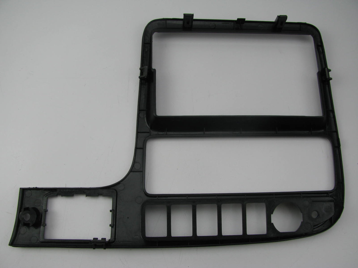 NEW Center Dash Instrument Panel Radio Trim Bezel OEM For 1995-97 Kia Sephia