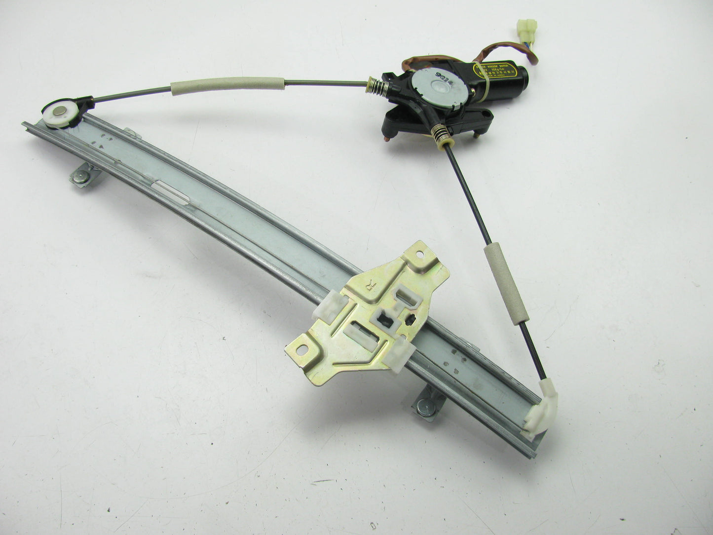 NEW GENUINE OEM Front Right Power Window Motor & Regulator For 98-99 KIA Sephia