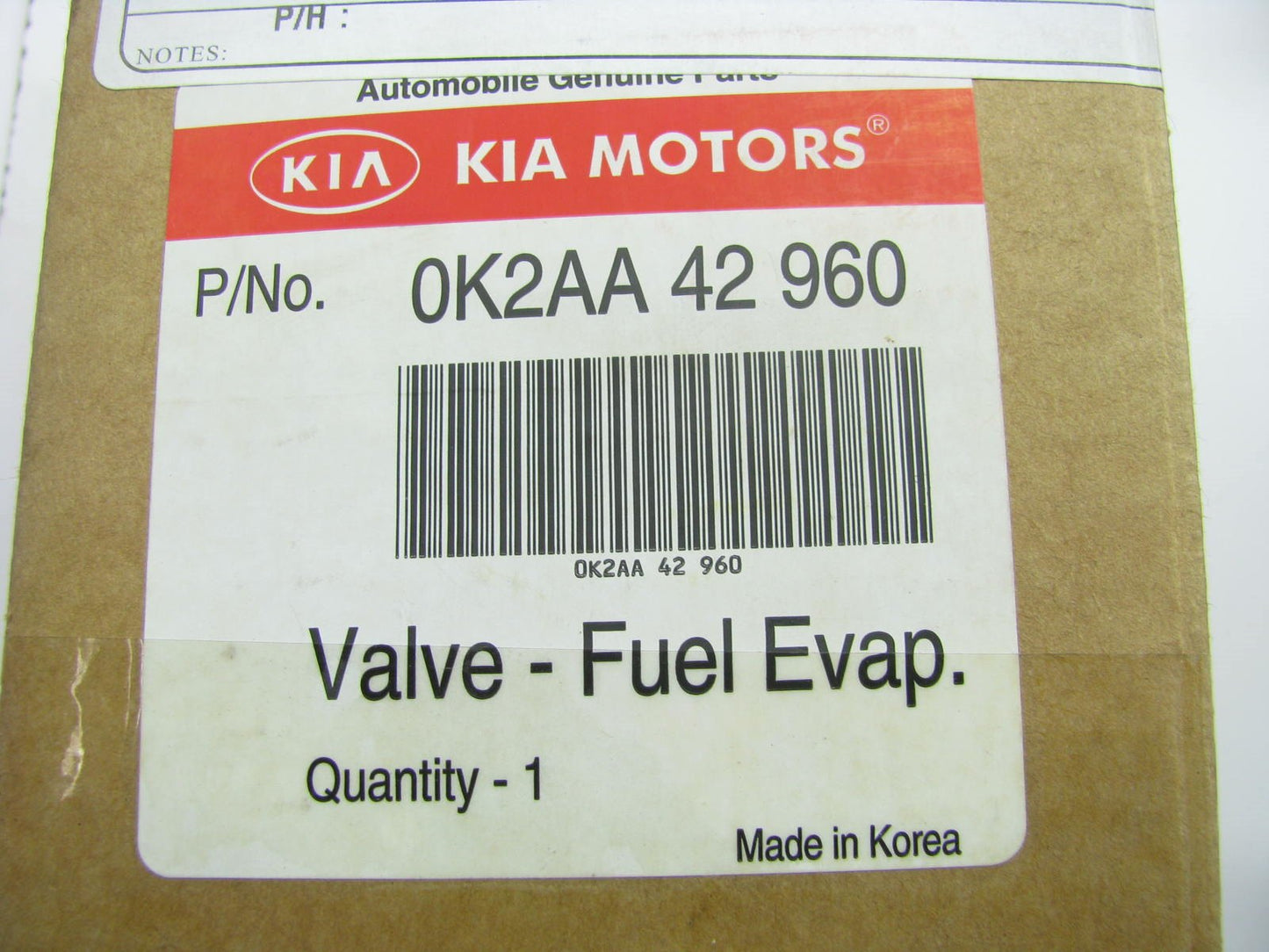 NEW GENUINE Recovery Emission Check Valve OEM For 2000-02 Kia Spectra 0K2AA42960