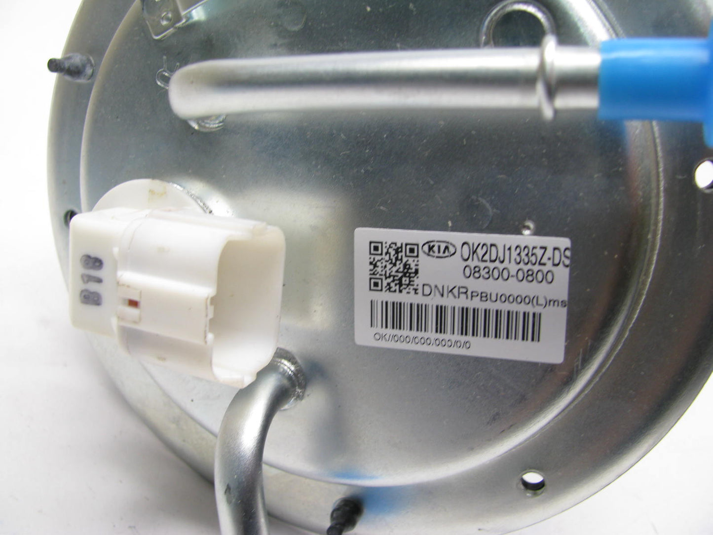 NEW OEM Fuel Pump Module 0K2DJ1335Z-DS Genuine OEM For 2000-2004 Kia Spectra