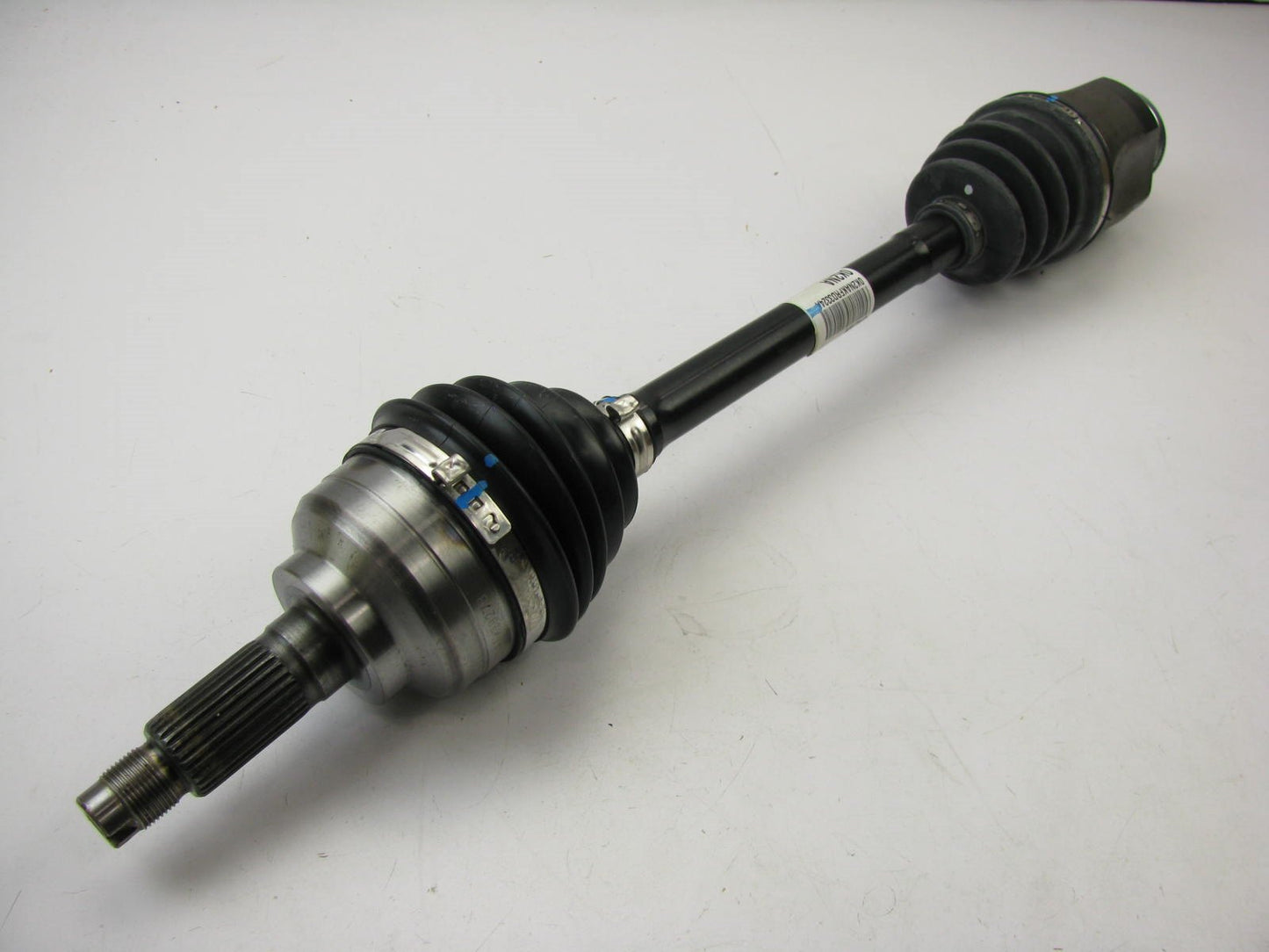 NEW GENUINE 0K2NA25500 FRONT RIGHT CV Axle Shaft OEM For 01 Sephia 01-04 Spectra