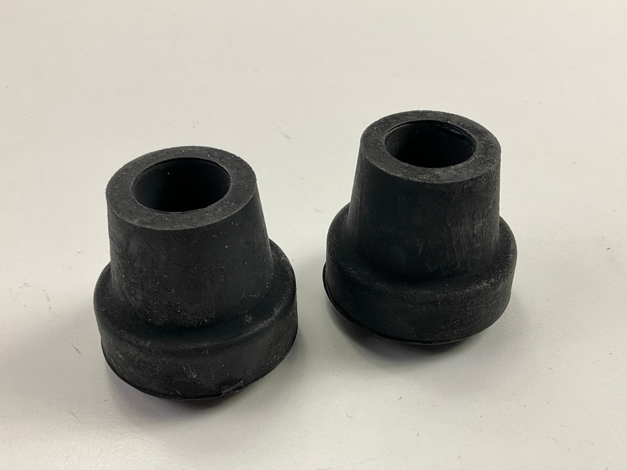 (2) Front Torque Tension Rod Rear Bushings OEM For 2001-2002 Kia Rio 0K30A34480C