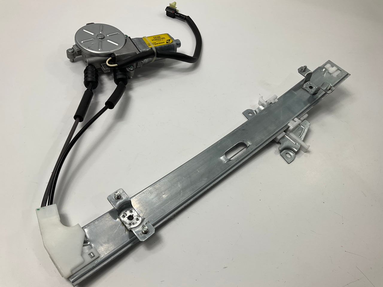 NEW Front Left Power Window Regulator With Motor For 2001-05 Kia Rio 0K30C59560C