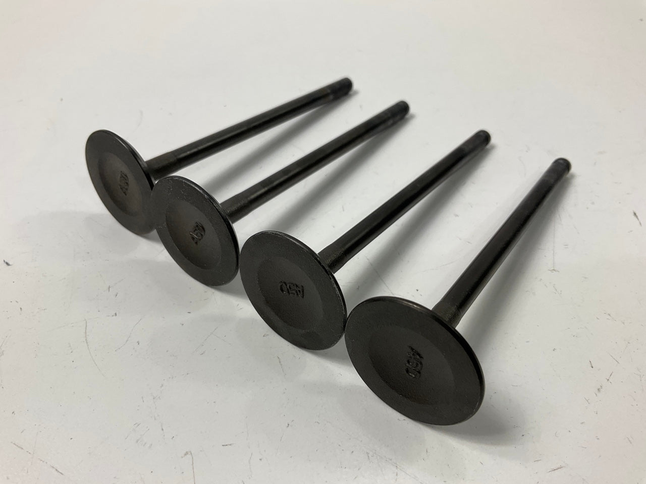 (4) NEW GENUINE Engine Intake Valves OEM For 2001-2002 Kia Rio 0K30E12111