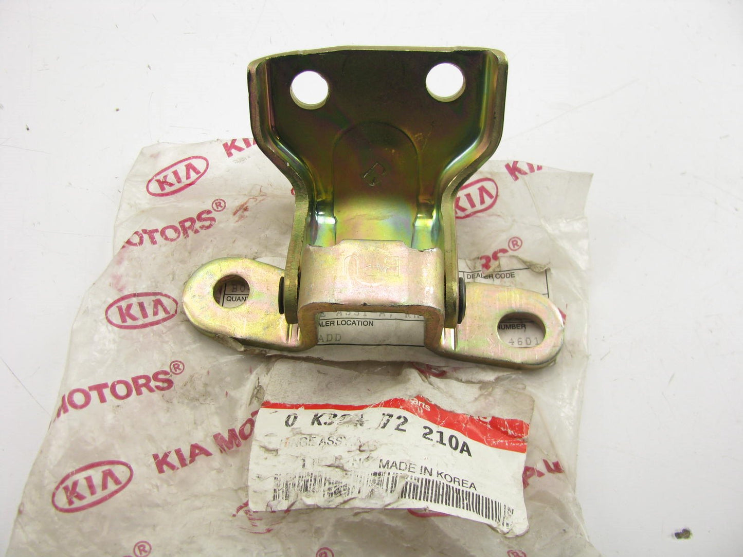 New OEM Rear Right Side Upper Door Hinge For 2000-2005 Rio SEDAN 0K32A72210A