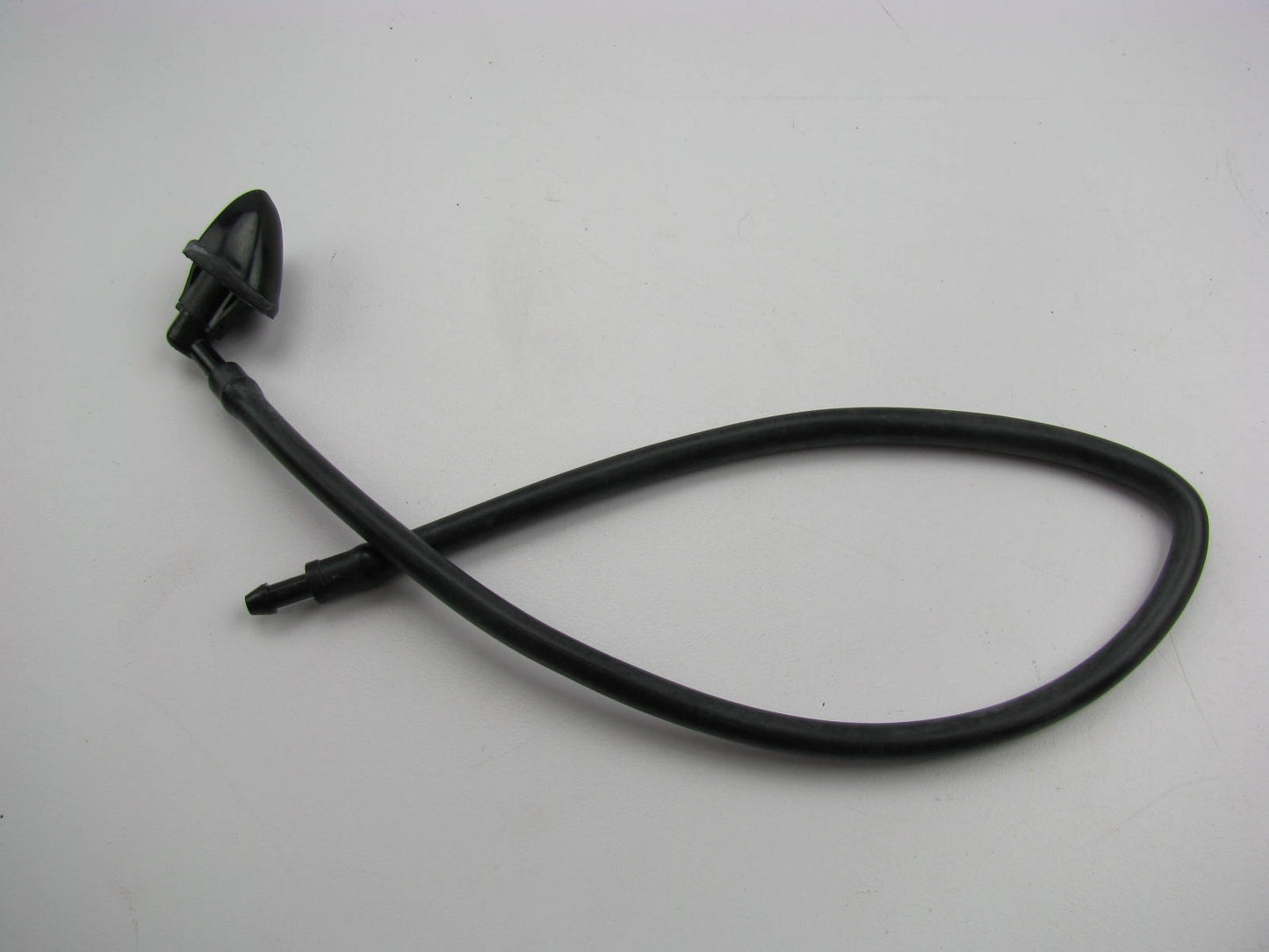 NEW - OEM Windshield Washer Hose Tube Nozzle For 01-05 Kia Rio 0K34B6750YB