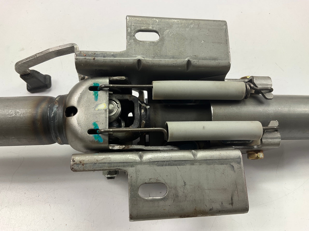 NEW - OEM 0K52Y32100A Upper Steering Column Tilt Assembly For 2001-05 Kia Sedona