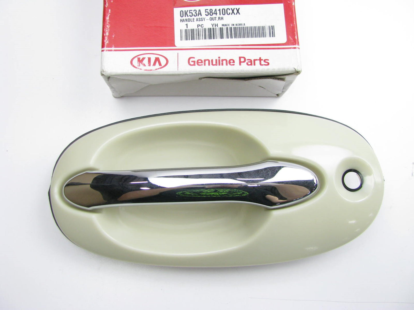 New Front Right Side Exterior Door Handle OEM For 04-05 Kia Sedona 0K53A58410CXX