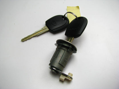 NEW - OEM 0K53A76930 Liftgate Tailgate Lock Cylinder W/ 2 Keys For 02-05 Sedona
