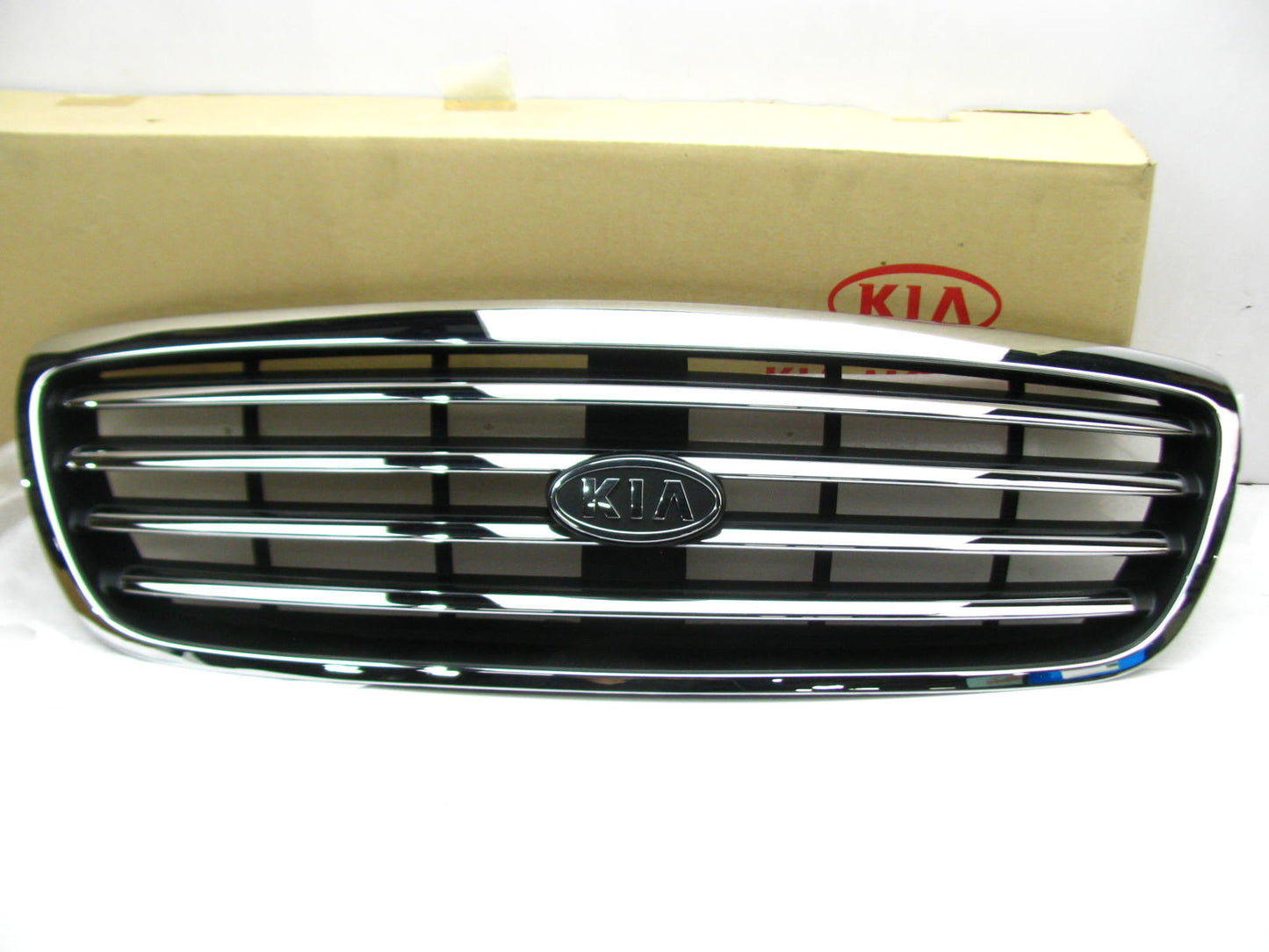 NEW GENUINE 0K53C50710 FRONT Grille CHROME OEM For 2001-2005 Kia Sedona