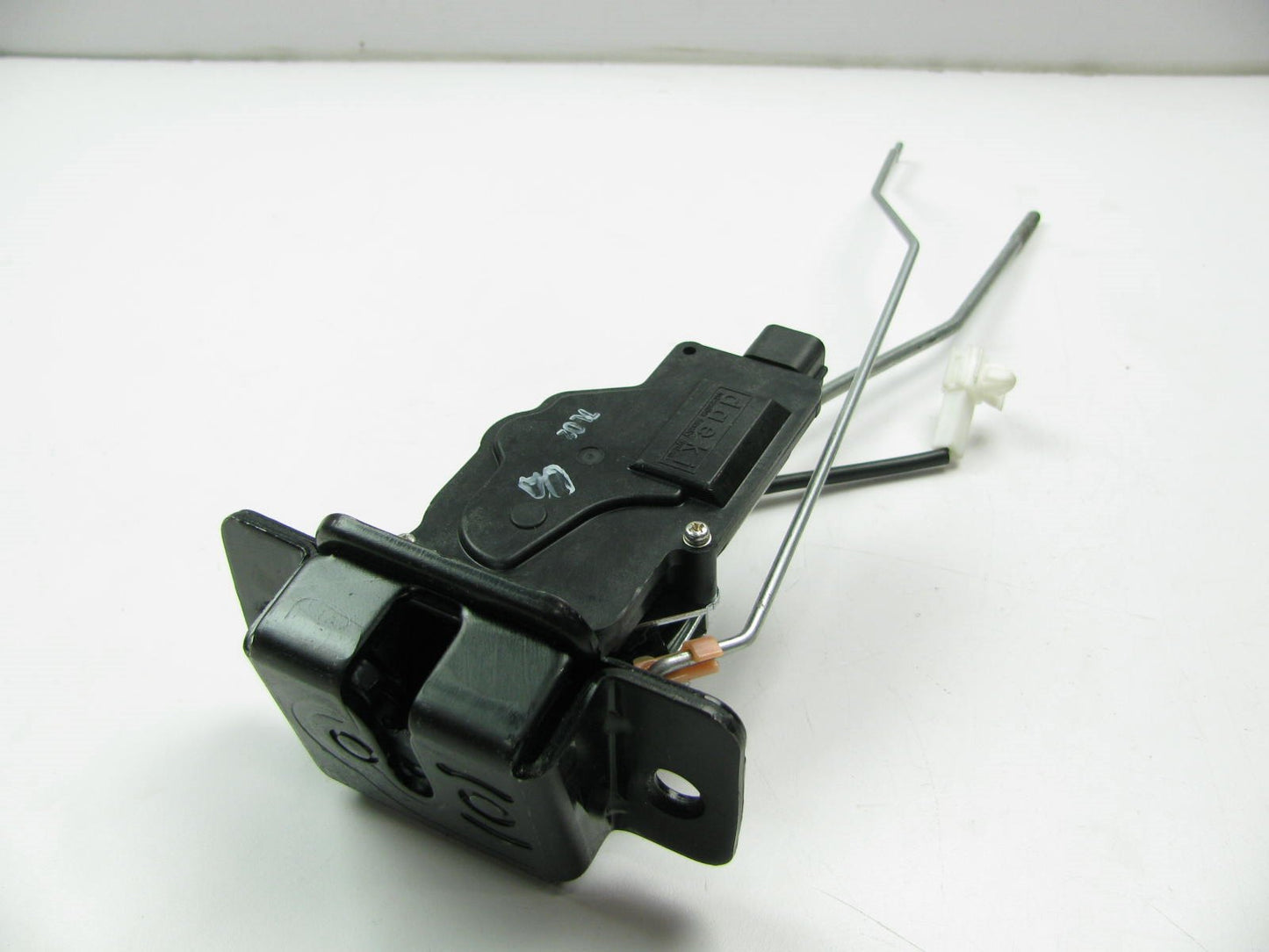 NEW GENUINE Tail Lift Gate Lock Actuator OEM For 2002-2005 Kia Sedona