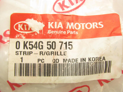New Genuine FRONT Grille Rubber Seal Strip OEM For 04-05 Kia Sedona 0K54G50715