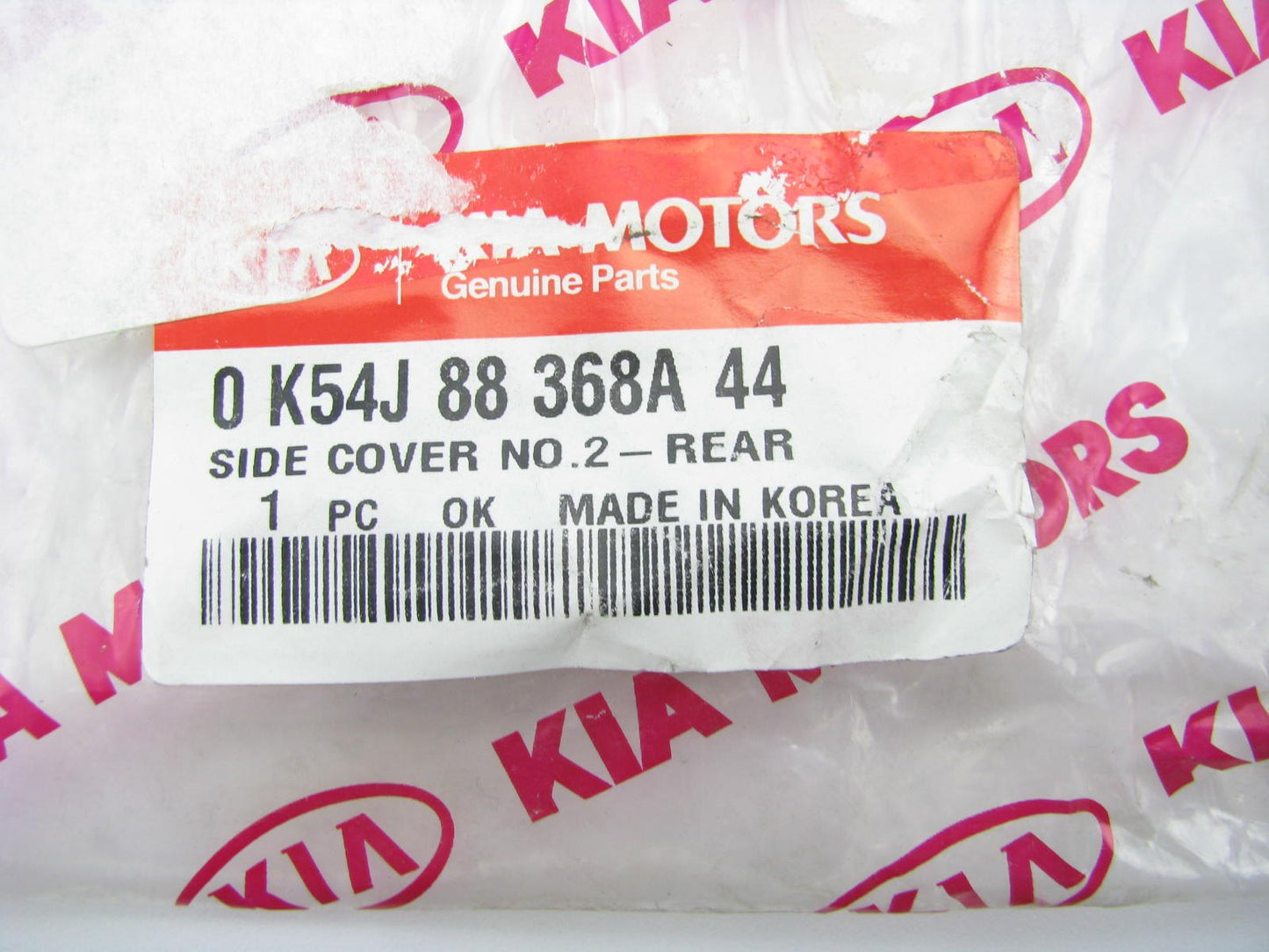 New OEM Rear Seat Side Cover Panel For 02-03 Sedona 0K54J88368A44
