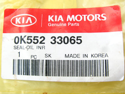 New Genuine Driveshaft Inner Oil Seal OEM For 2004-2006 Kia Sedona 0K55233065