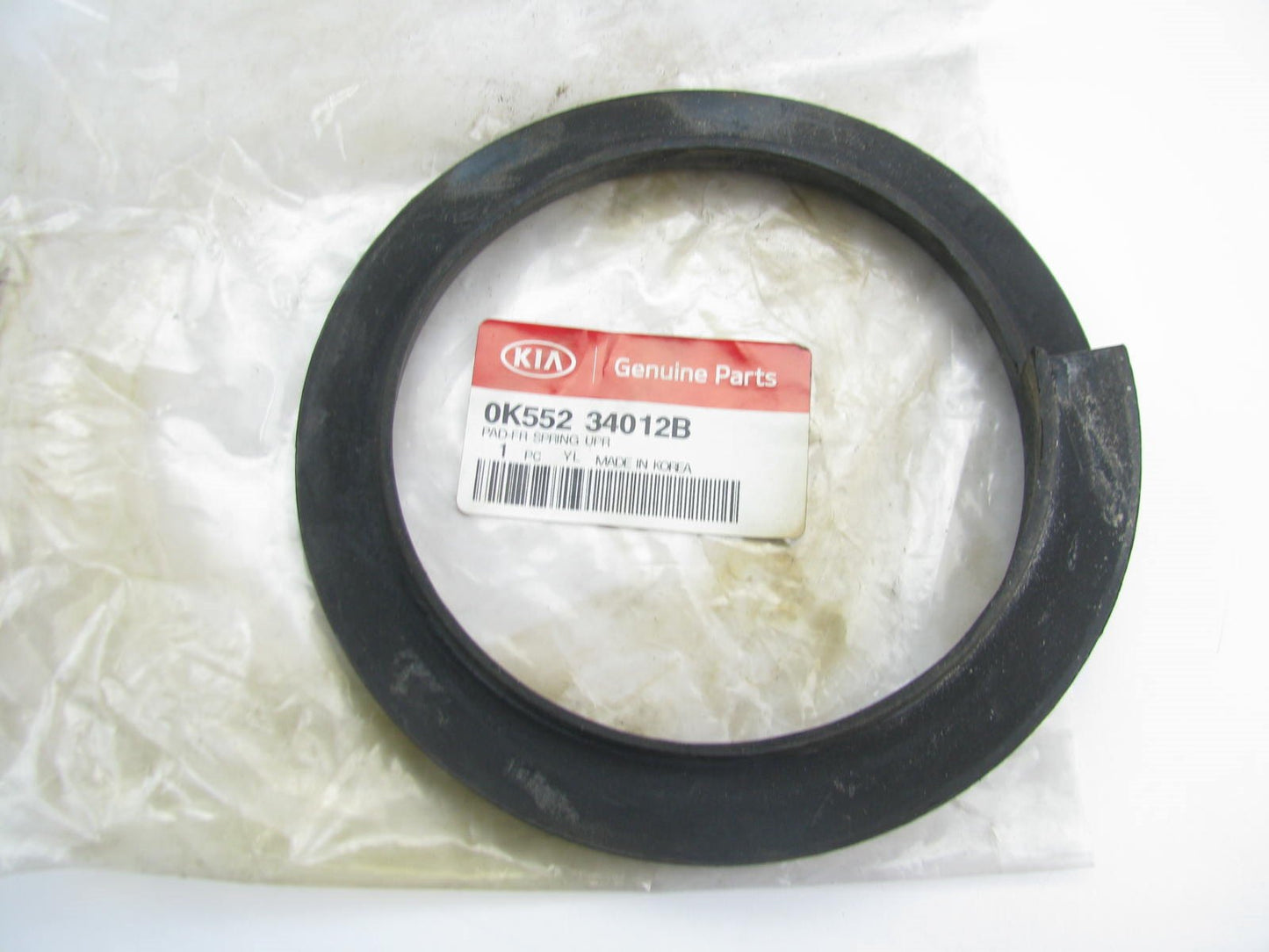 New OEM Front Suspension Spring Upper Pad Insulator For 02-05 Sedona 0K55234012B