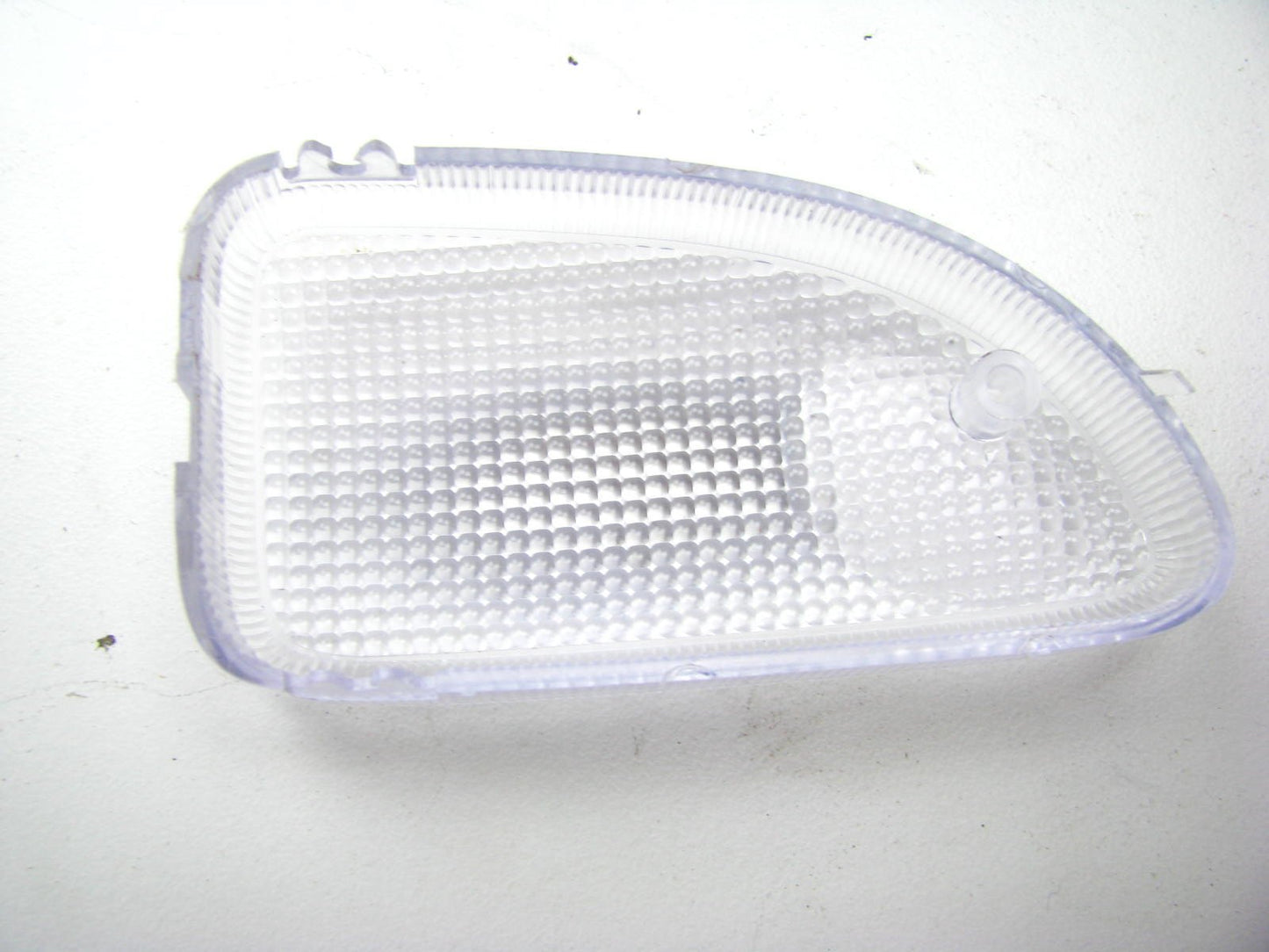 New Genuine OEM Right Interior Roof Lamp Light Lens For 02-05 Sedona 0K55251311