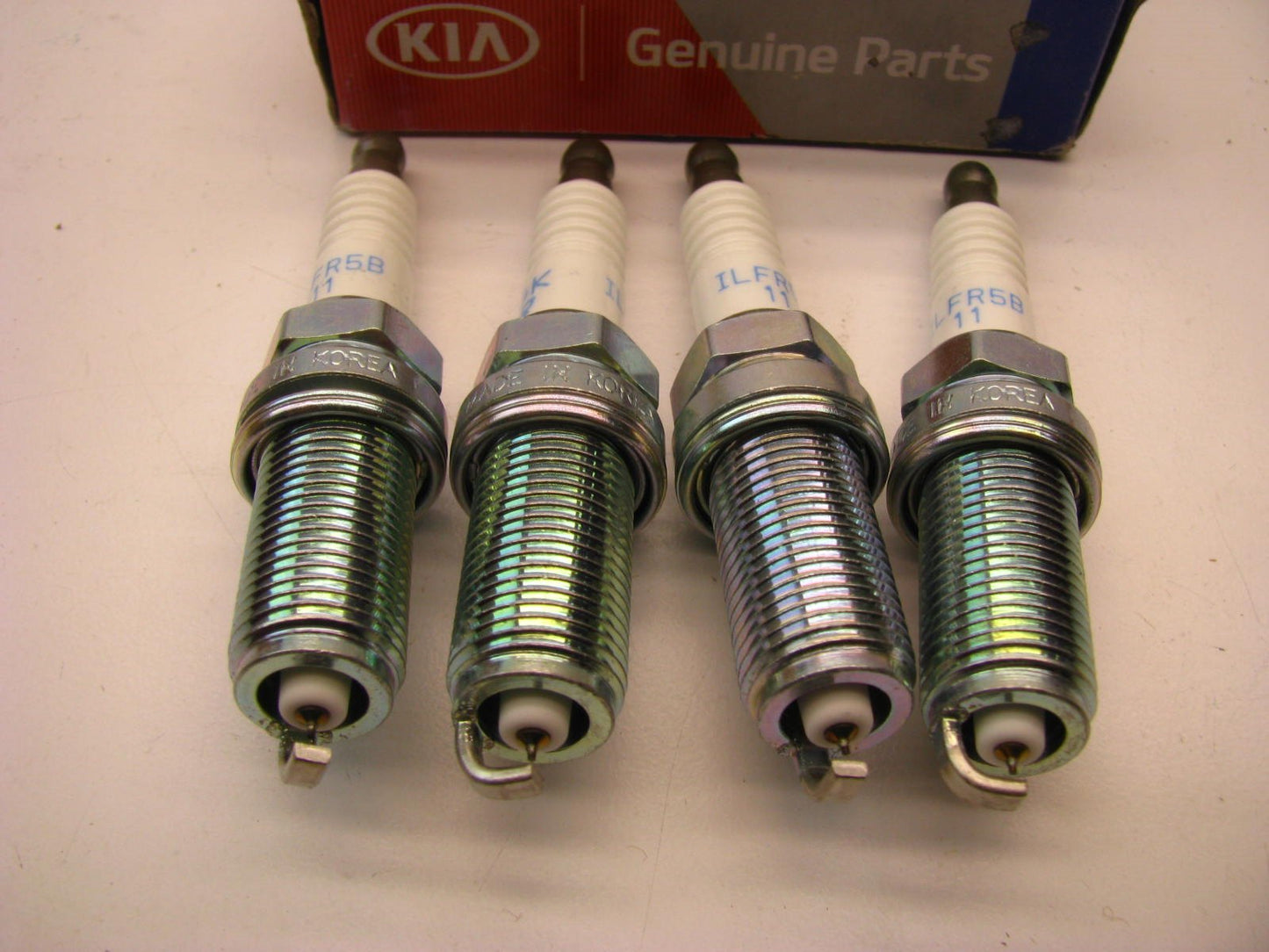 (4 PCS) New Genuine Engine Spark Plugs OEM For Kia V6 ONLY  1884011051