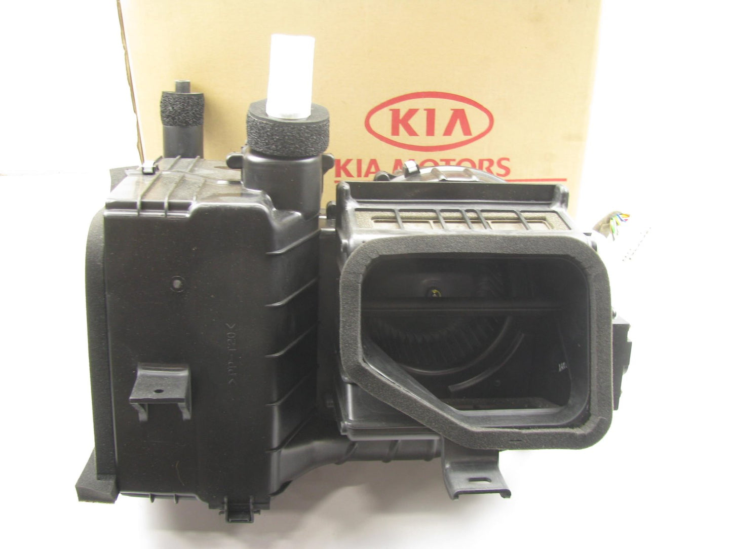 New Genuine A/C Evaporator Blower Box OEM For 2000-2004 Kia Spectra   1K2N461520