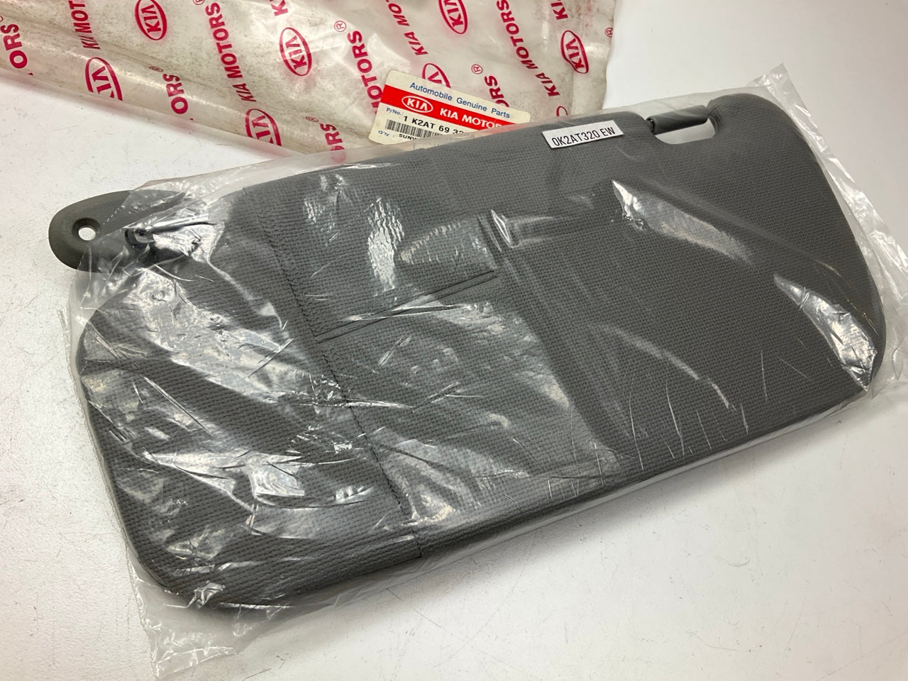 NEW Left Drivers Side GRAY Sunvisor OEM For 1997-2001 Kia Sephia 1K2AT69320A05