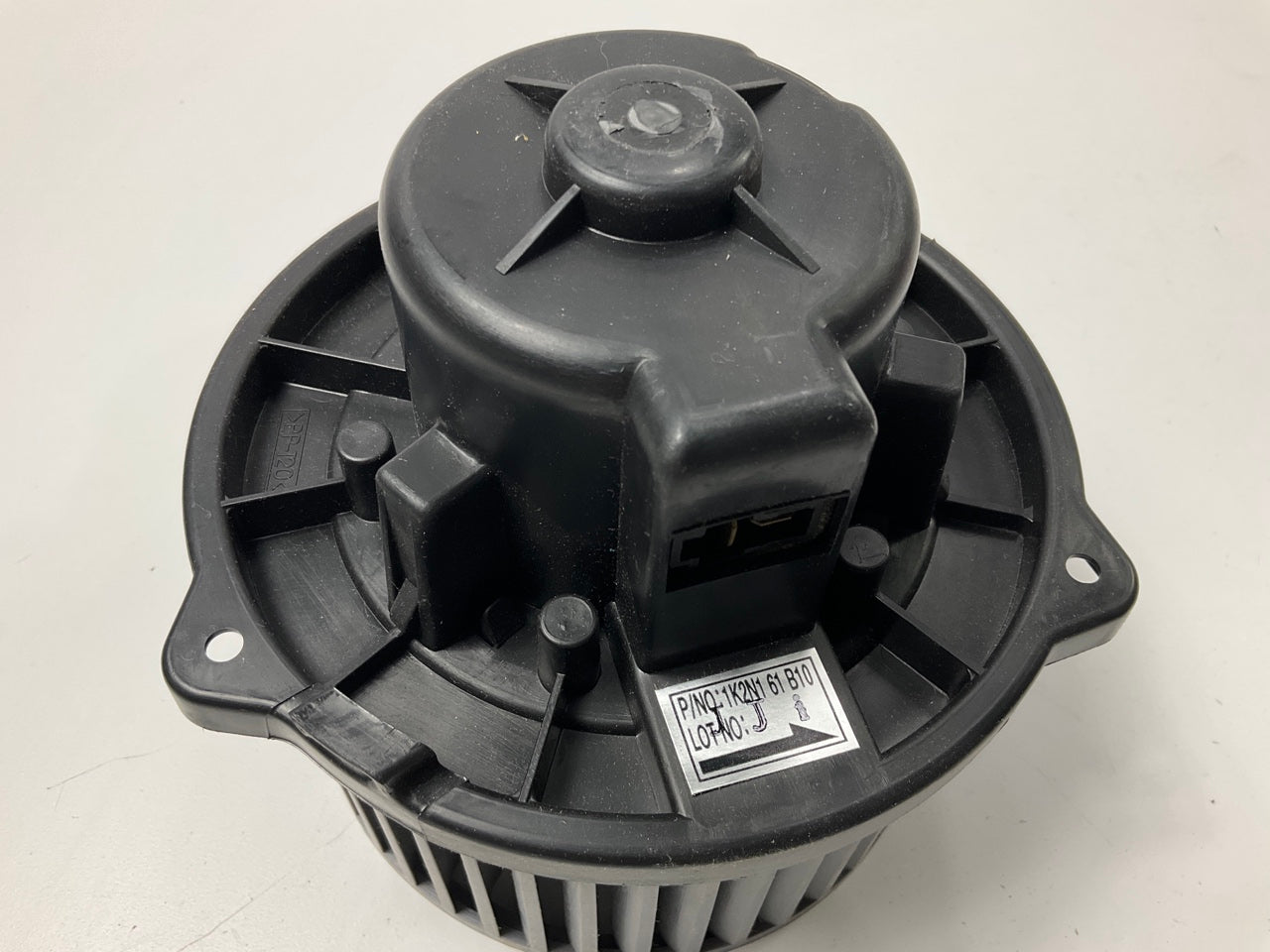 NEW GENUINE HVAC A/C Blower Motor W/ Wheel For 2000-2003 Kia Spectra 1K2N161B10