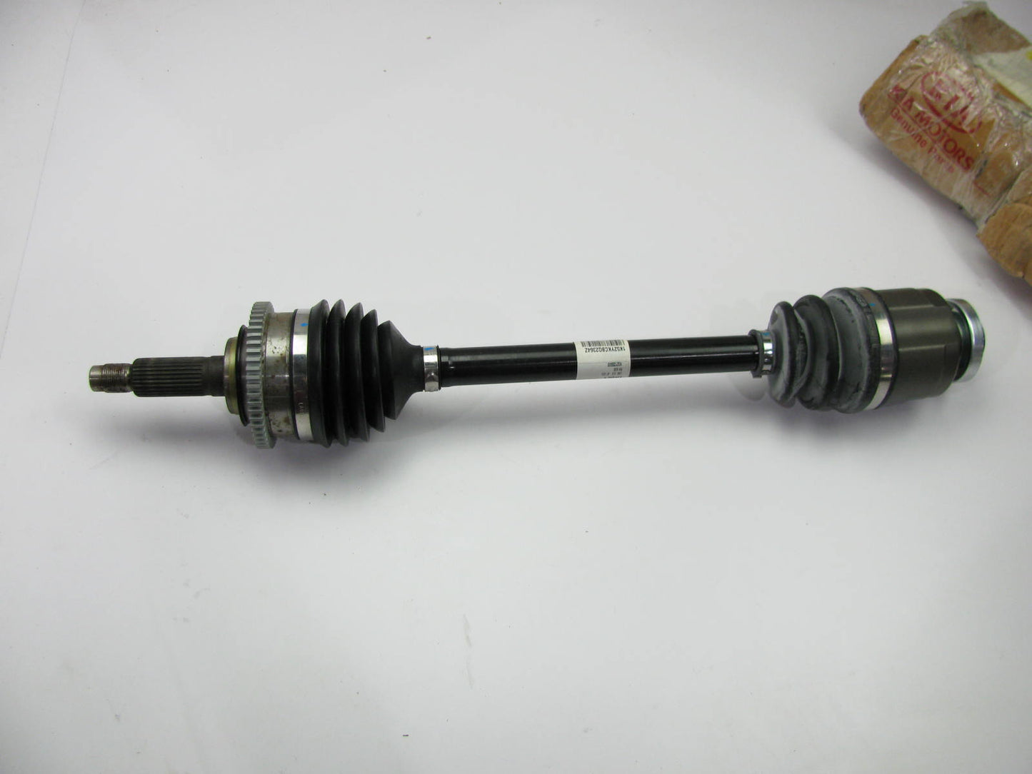 NEW - OEM 1K52Y2550X Front Right CV Axle Shaft For 2002-2005 Kia Sedona