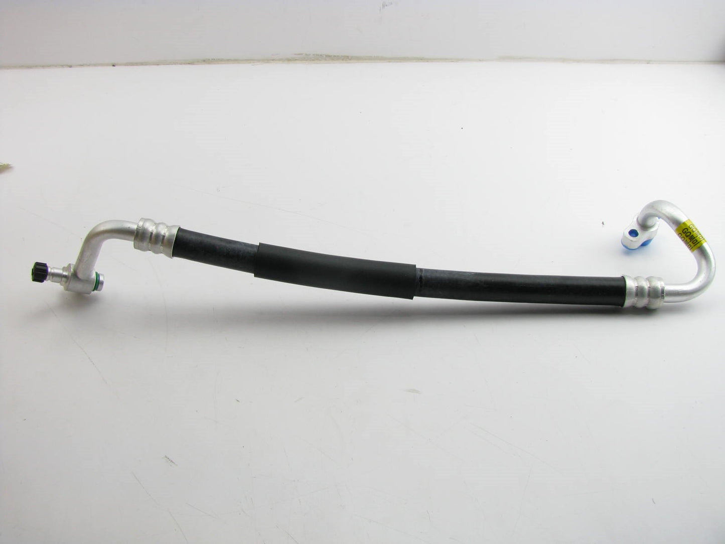 NEW GENUINE HVAC A/C Suction Line Hose OEM For 2002-2005 Kia Sedona 1K52Y61462B