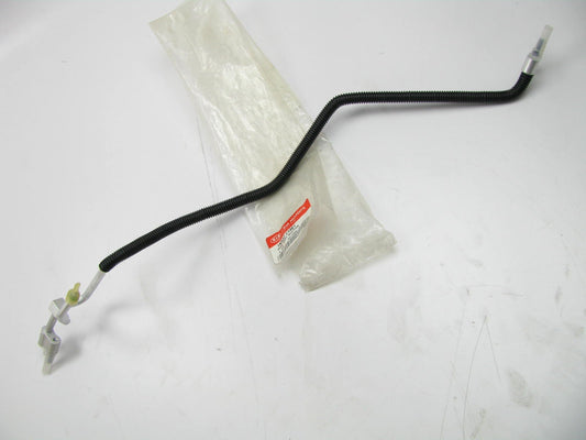 NEW A/C Refrigerant Suction Pipe Hose Tube OEM For 2002-05 Kia Sedona 1K53C61461