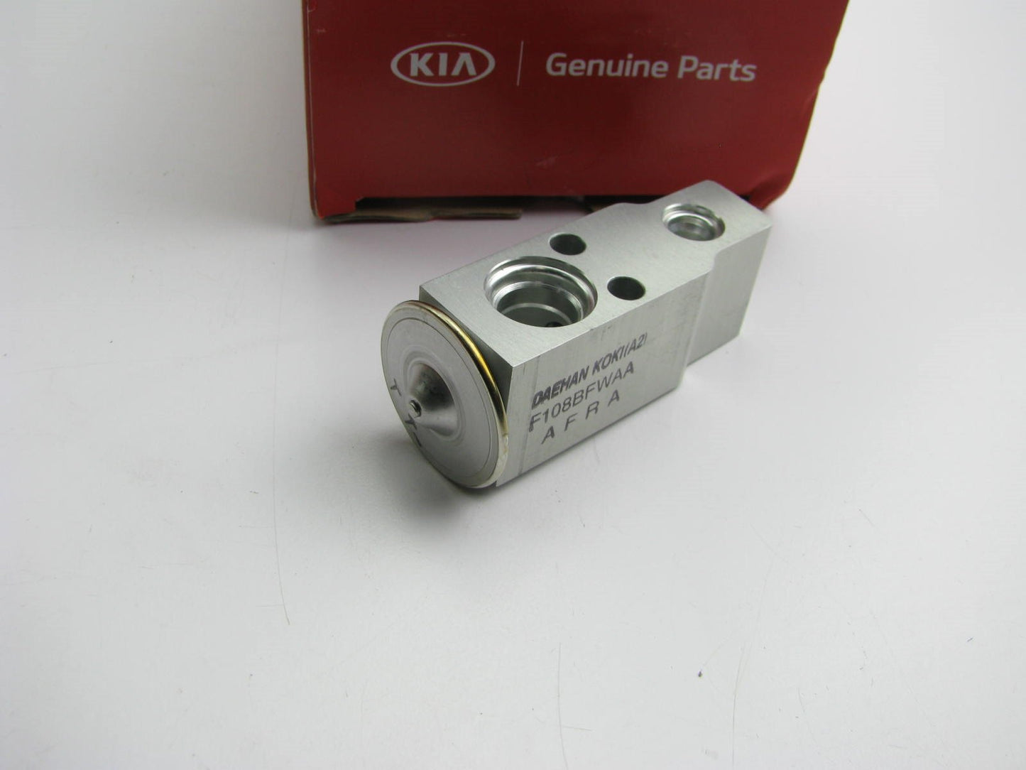 NEW GENUINE REAR AUX. A/C Expansion Valve OEM For 2002-2005 Kia Sedona