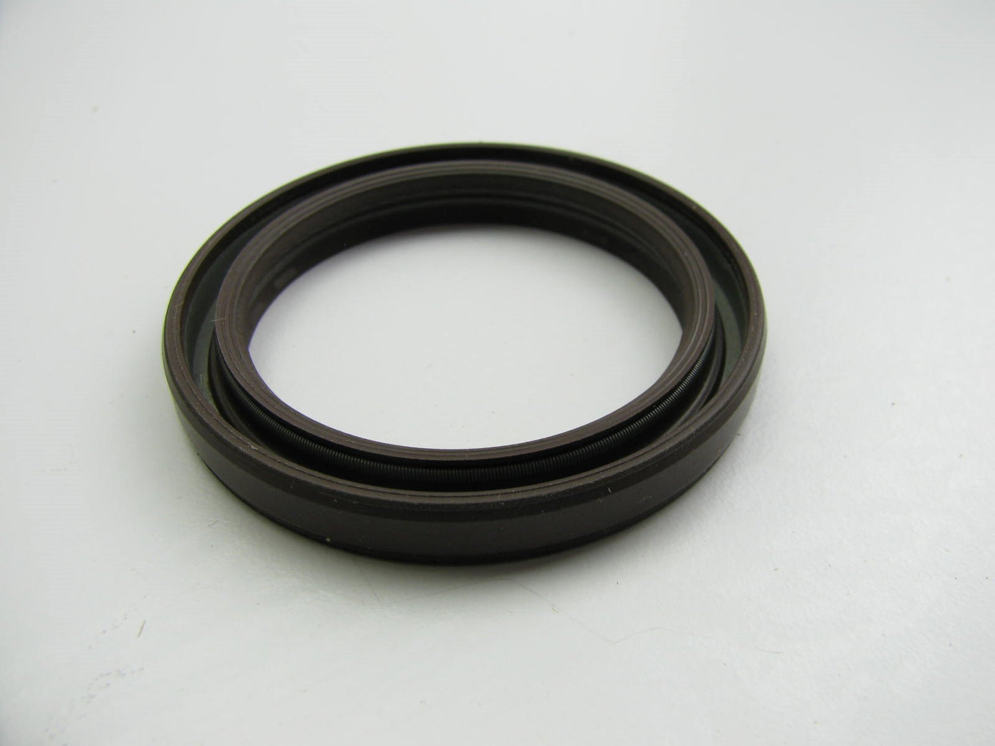 Front Engine Crankshaft Seal OEM For Kia 2142125002