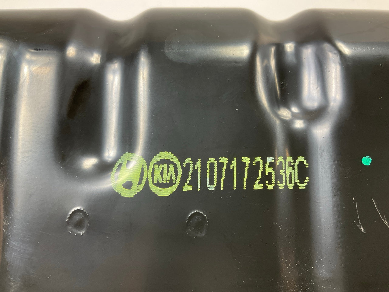 NEW GENUINE Engine Oil Pan OEM For Kia 215002E020QQK