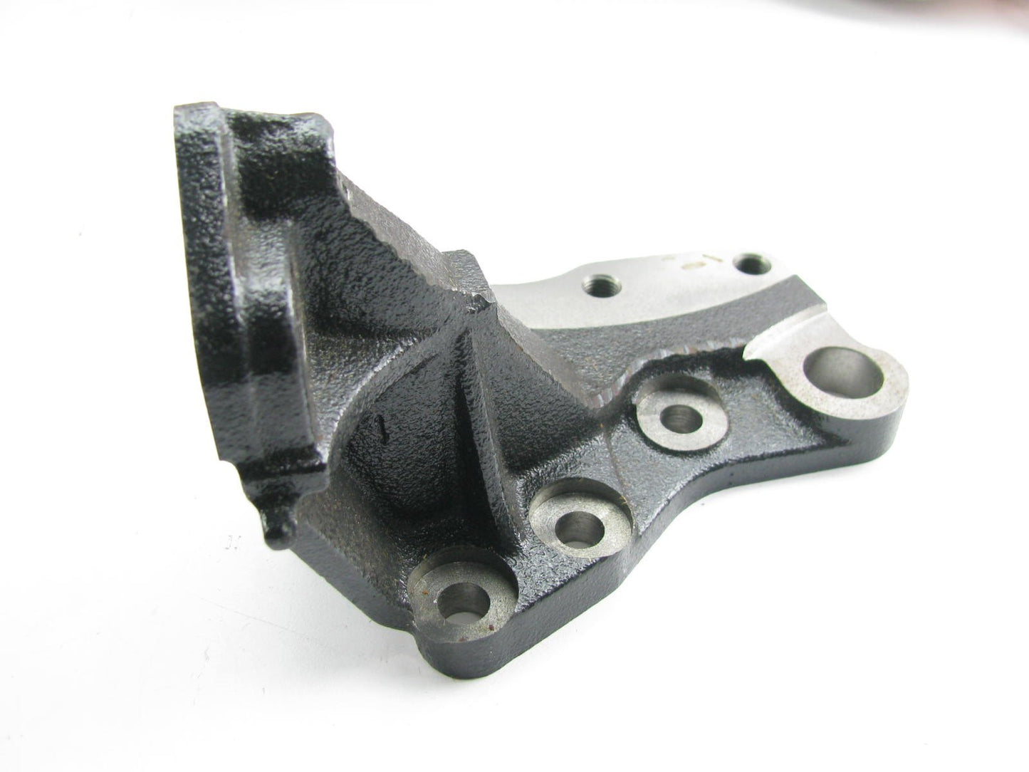 NEW OEM Right Passenger Engine Mount Bracket For 05-06 Optima 2.4L 2161138013