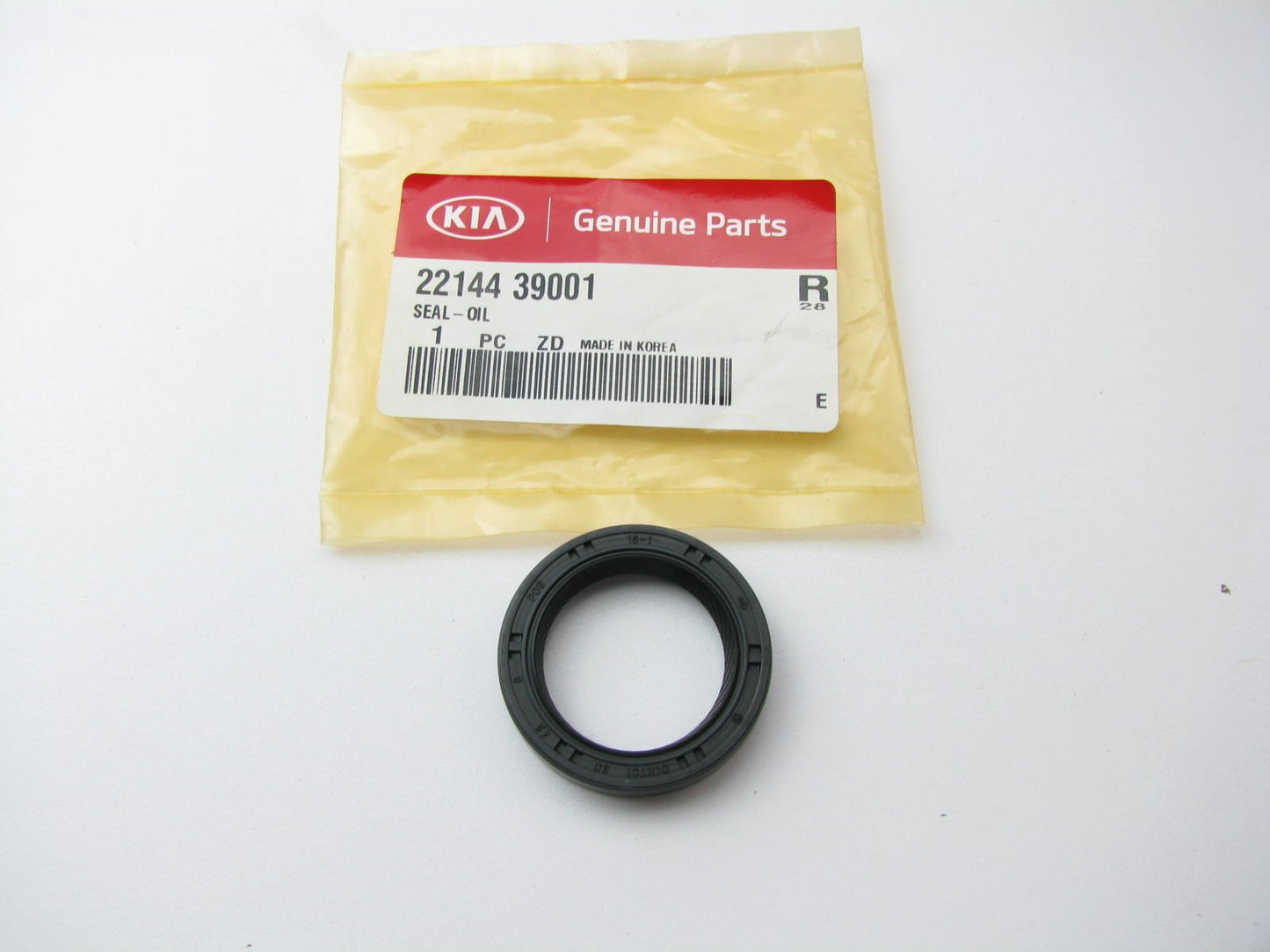 NEW GENUINE OEM Front Camshaft Oil Seal For Kia V6 ONLY 2214439001