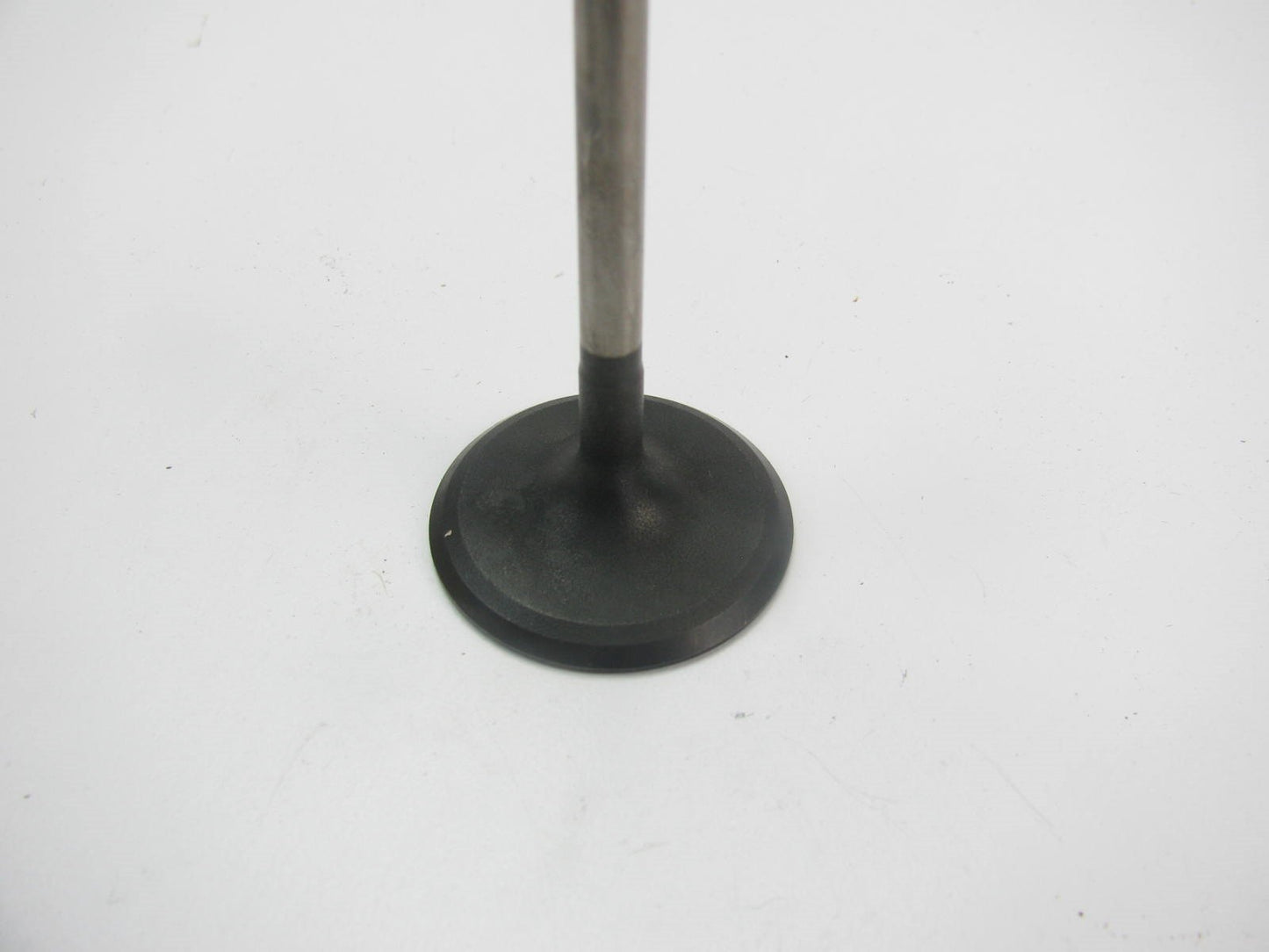 (1) New Genuine Engine Intake Valve OEM For KIA 222113C810