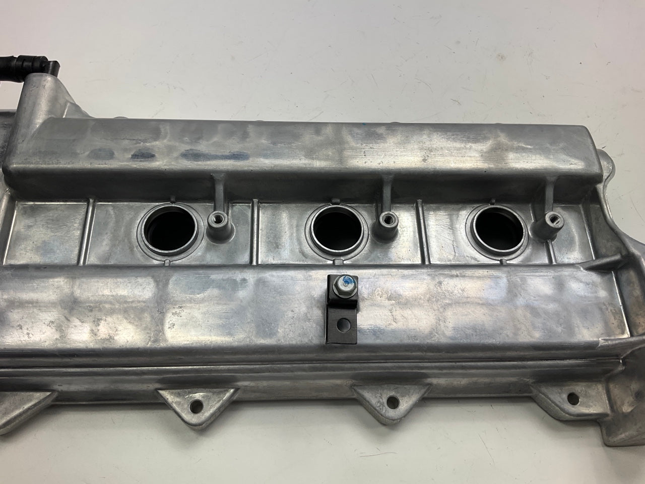 NEW Right Engine Valve Rocker Cover OEM For 09-10 Kia Optima 2.7L V6 224203E500