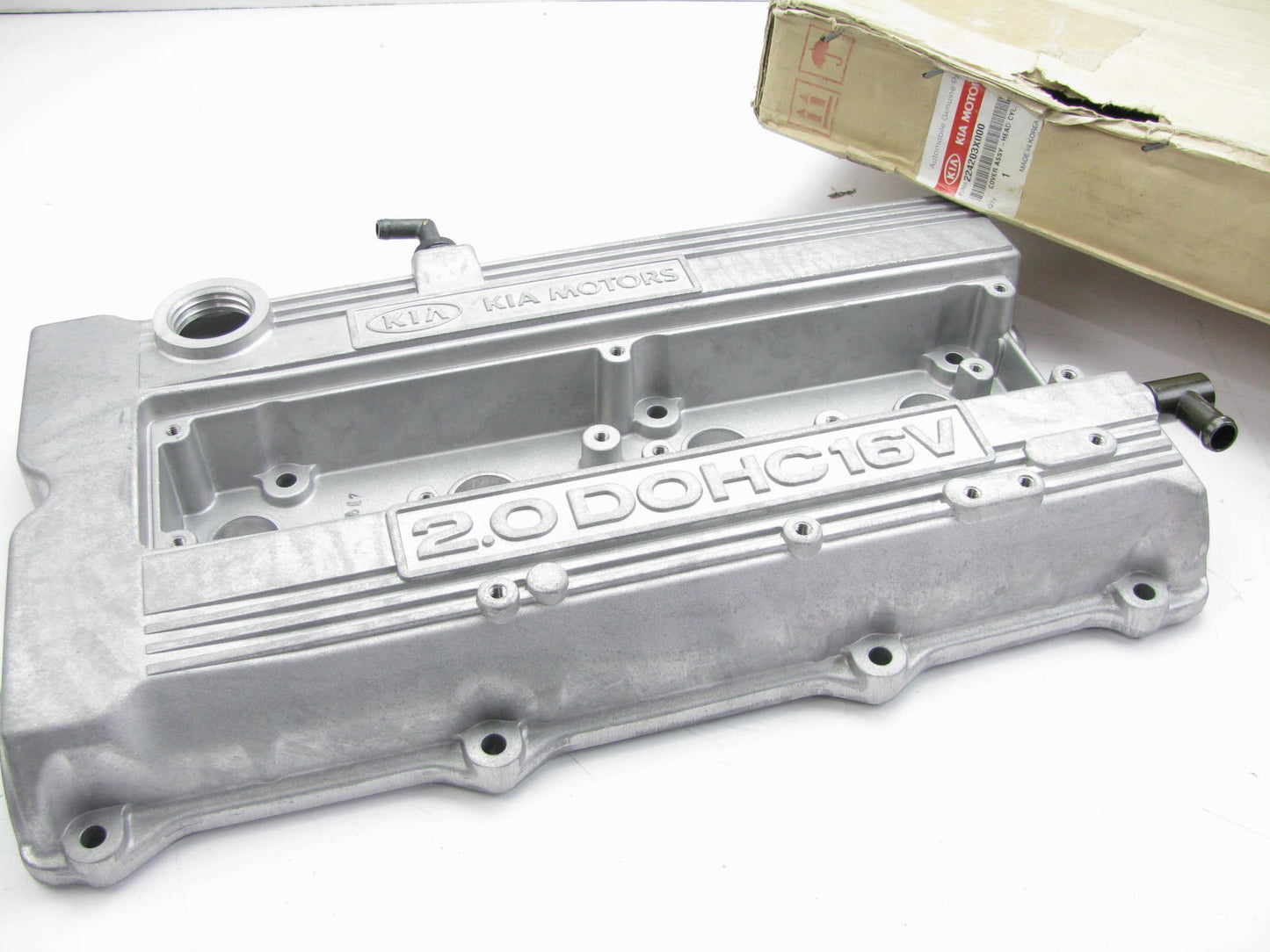 NEW Engine Valve Cover OEM For 2001-2002 Kia Sportage 2.0L 224203X000