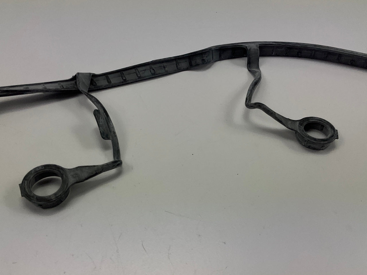 NEW GENUINE Valve Cover Gasket OEM For Kia 224412E700