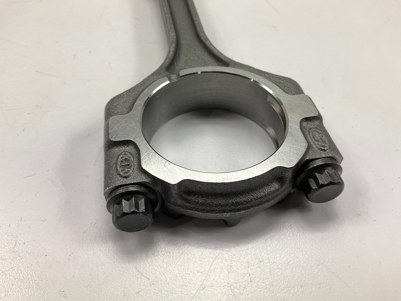 NEW GENUINE Engine Connecting Con Rod OEM For 2012-2017 Hyundai 1.6L 235102B010
