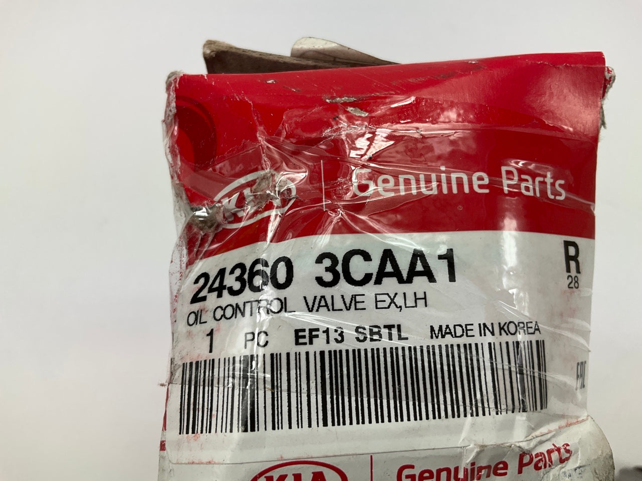 Engine Variable Valve Timing (VVT) Solenoid EXHAUST, LEFT OEM For Kia 243603CAA1