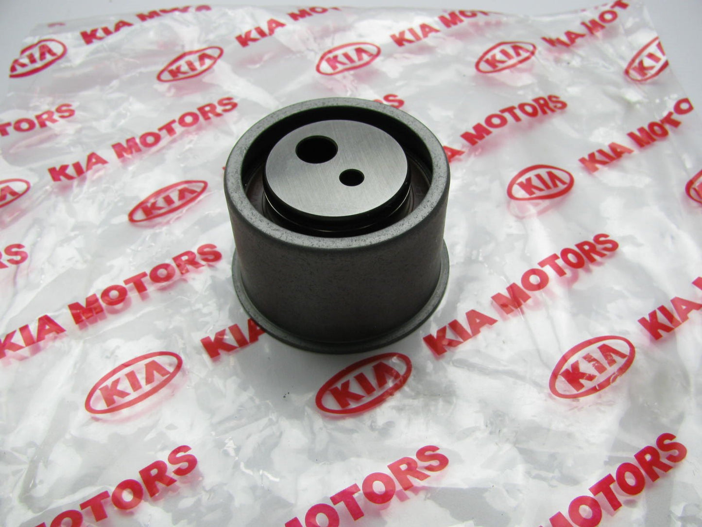 NEW - OEM 2481037120 Idler Pulley For 1999-2010 Kia 2.7L