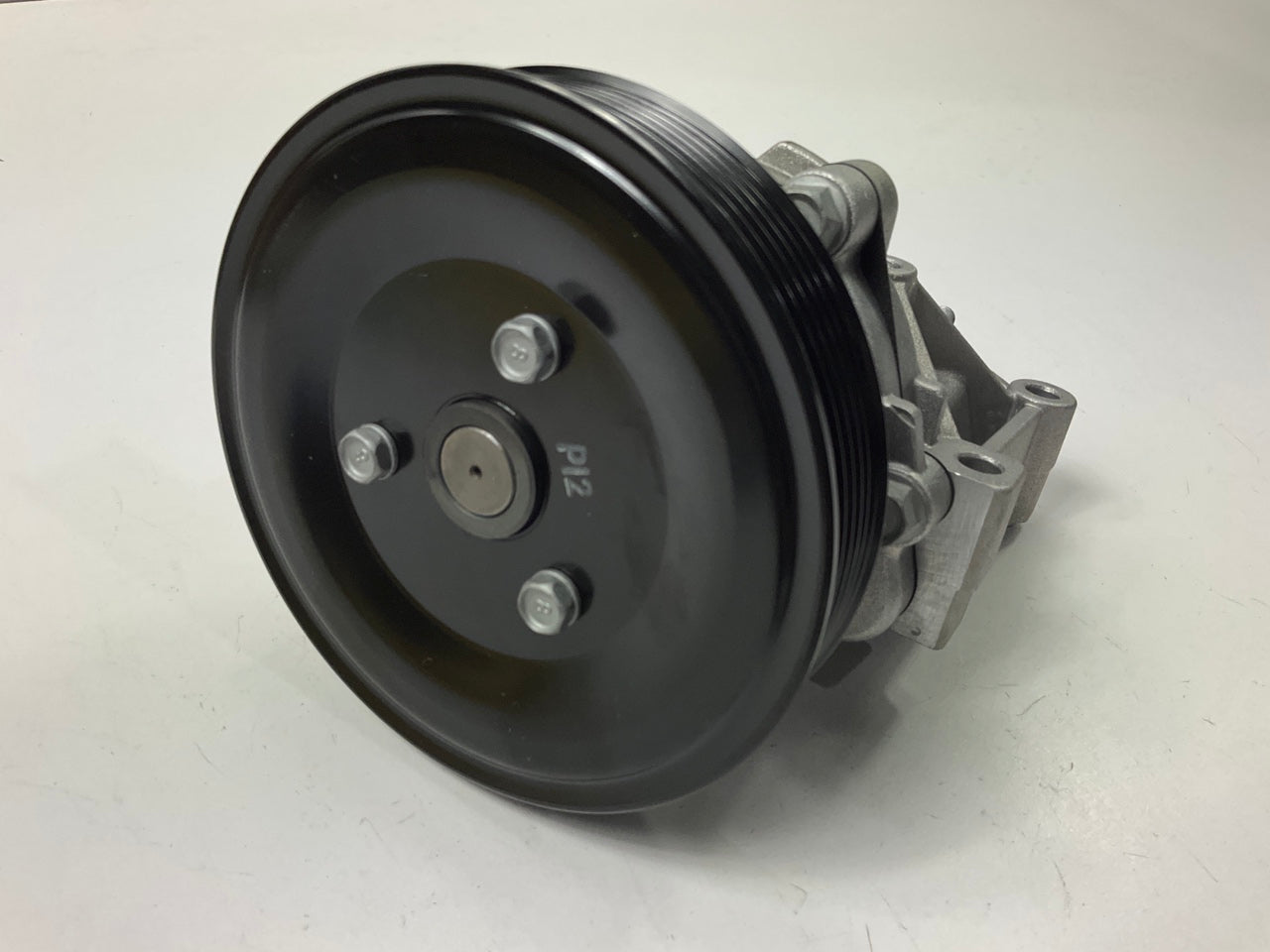NEW GENUINE Engine Water Pump OEM For Kia 251002G000