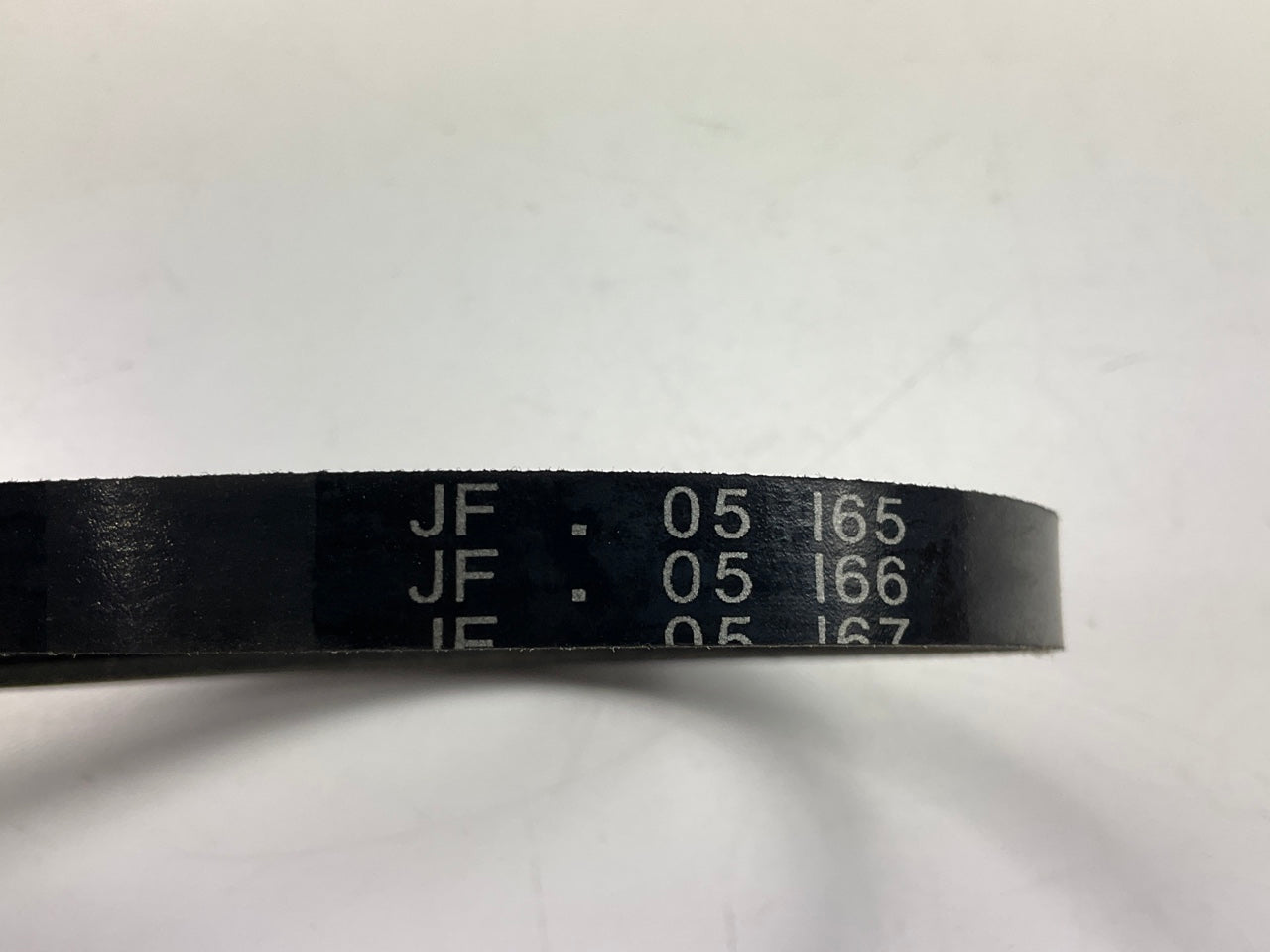 NEW GENUINE V-belt OEM For Kia 252122GGB0