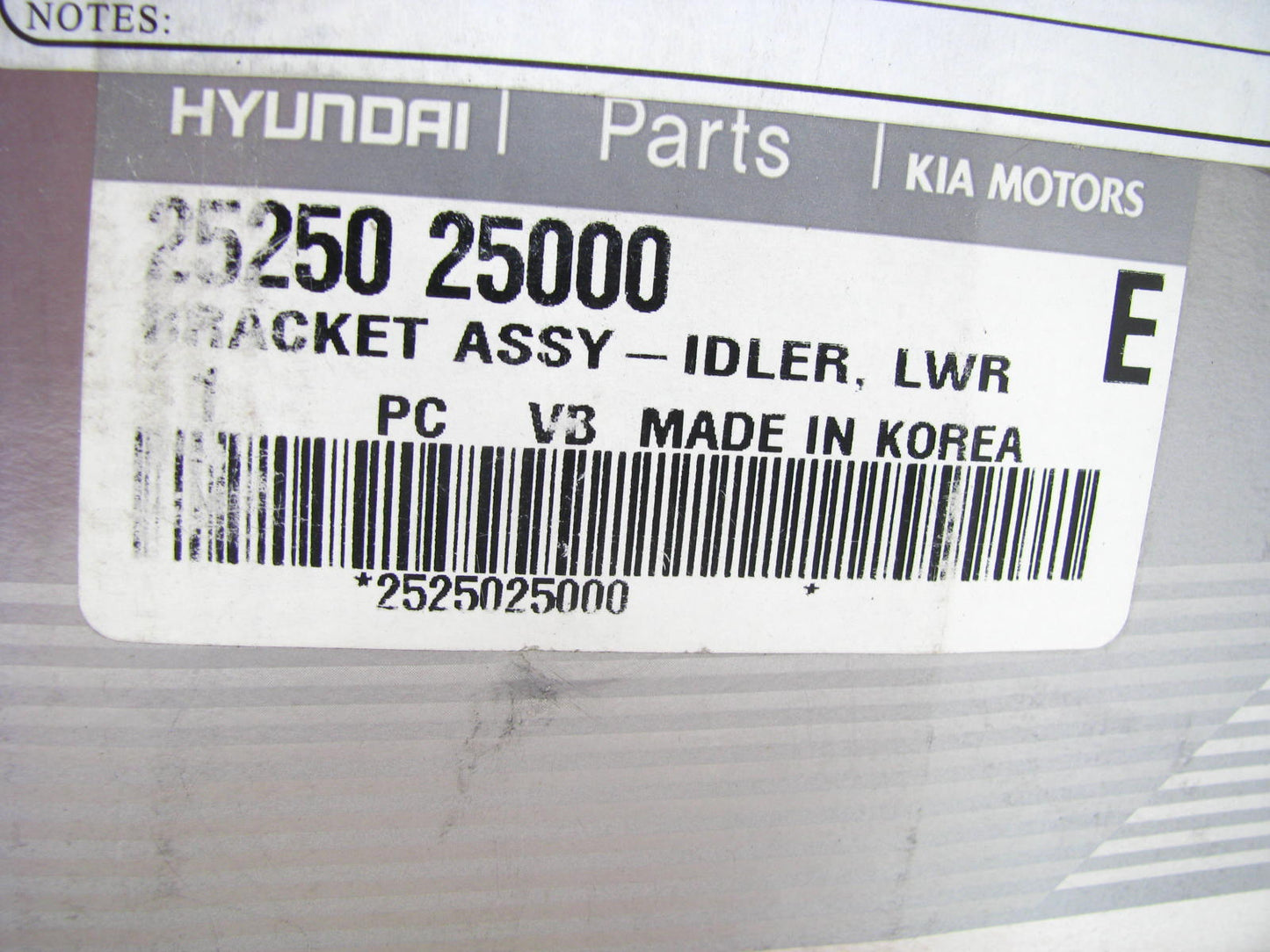NEW - OEM 2525025000 Idler Pulley With Bracket For 2010-2013 Kia Forte