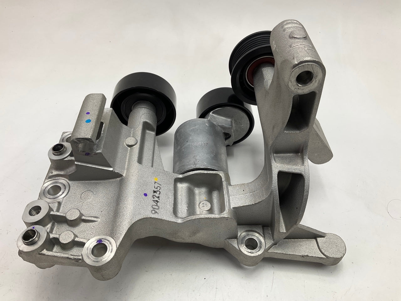 NEW GENUINE Belt Tensioner Assembly OEM For Kia 252802G115