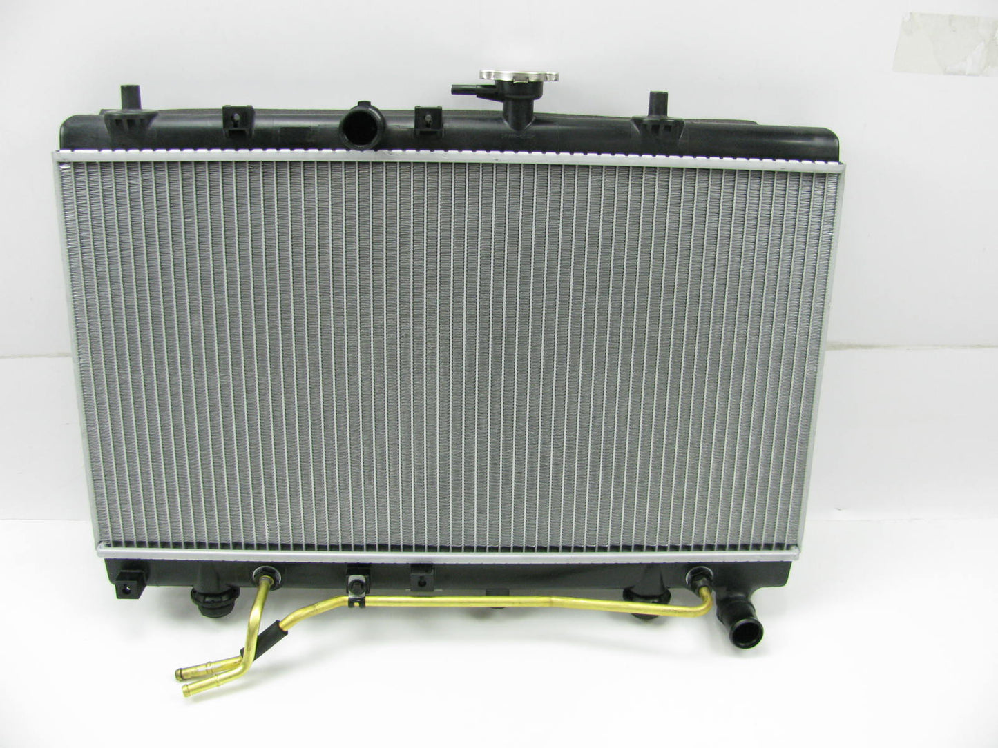 NEW GENUINE Radiator OEM For 2001-2005 Kia Rio 25310FD000