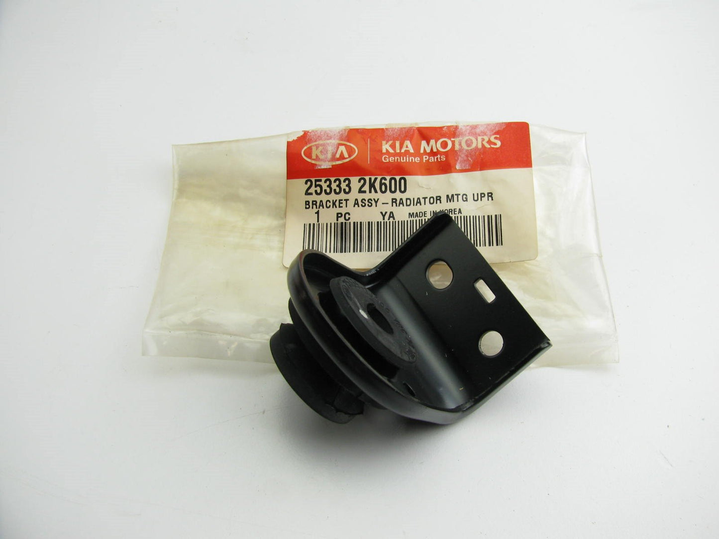 NEW GENUINE Upper Radiator Mounting Bracket OEM For 2012-2013 Kia Soul